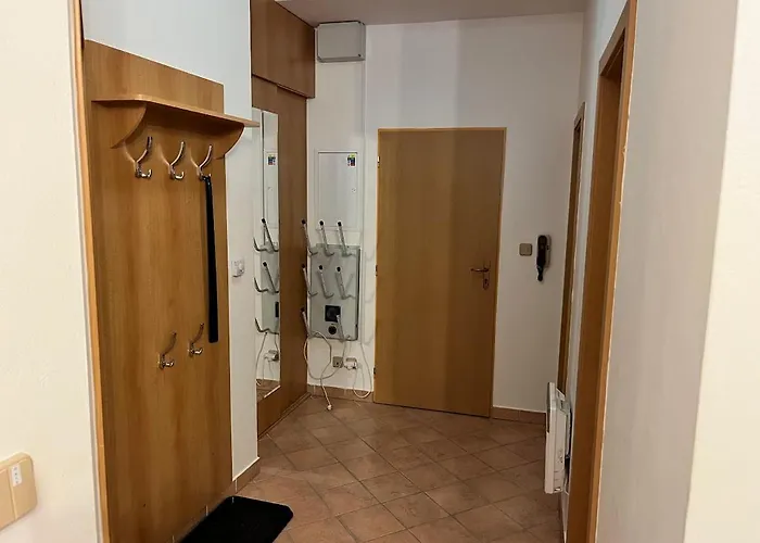 Pod Hoľou, Tatran-donovaly Donovaly